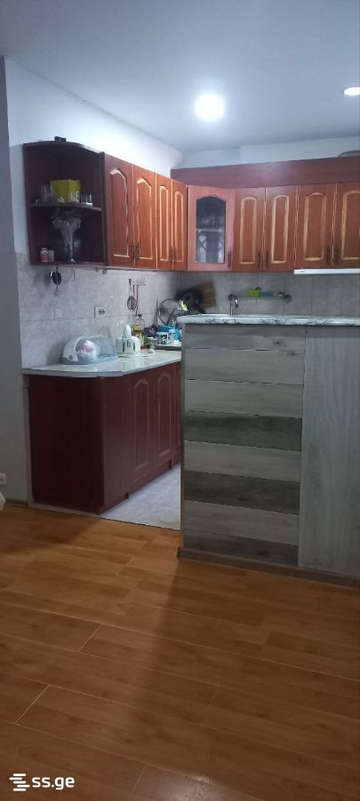 3 Room Flat For Sale, 2 of 4