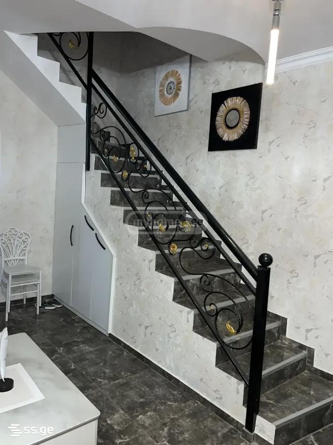 5 Room Private House For Rent. Afrika view 8