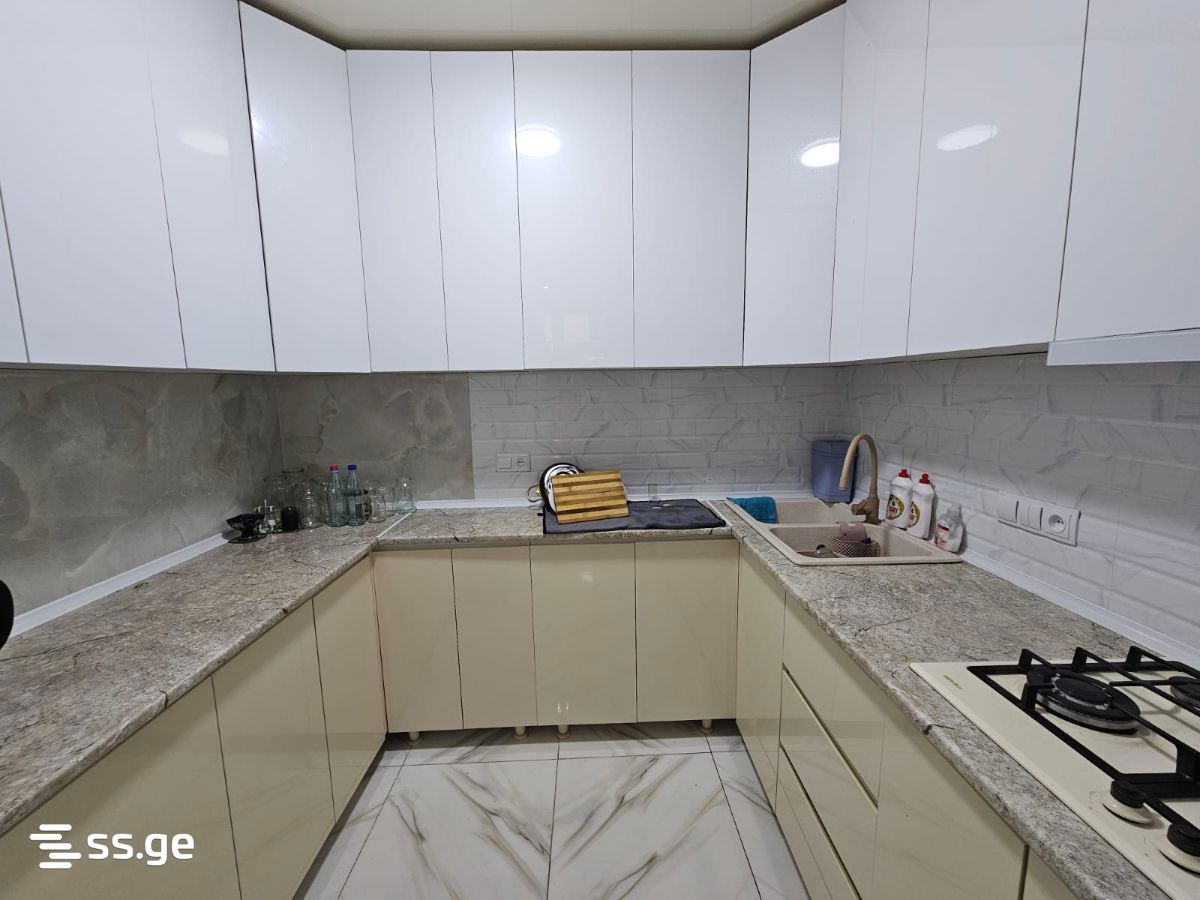 Продажа 3-комната Квартира view 5
