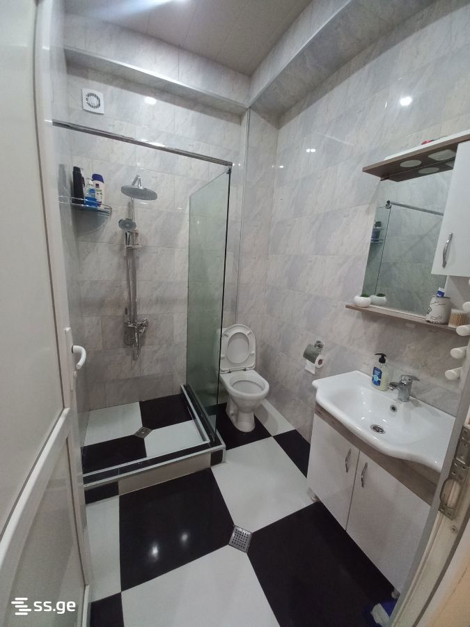 2 Room Flat Daily Rent. Gldani, 2 of 12