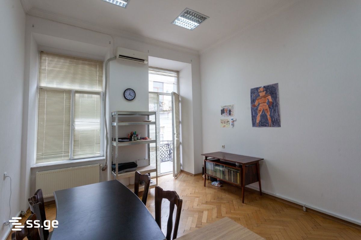 Commercial Space For Rent. Sololaki, 12 of 12