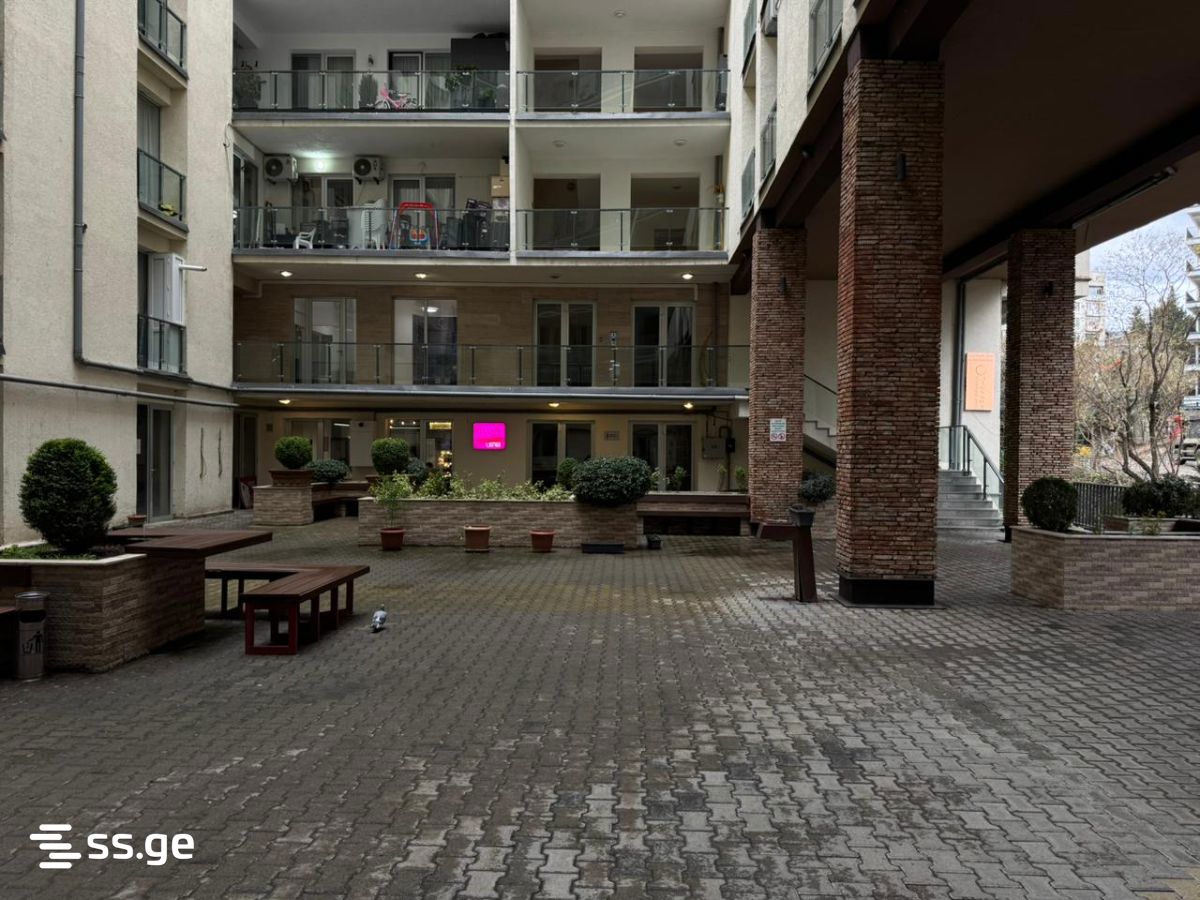 Продажа 3-комната Квартира view 10