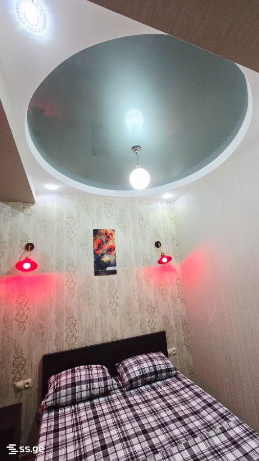 3 Room Flat Daily Rent. Mukhiani view 8