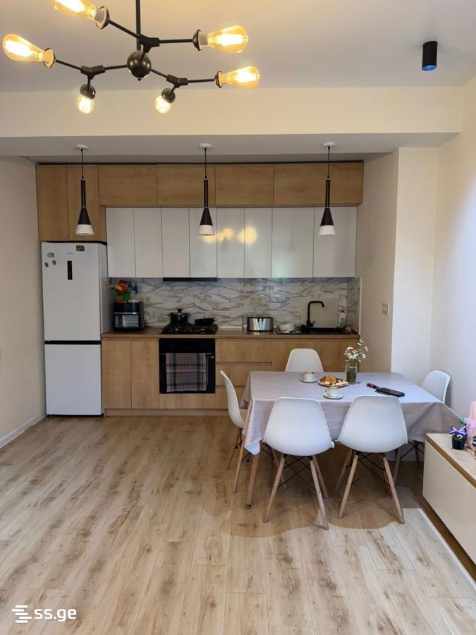3 Room Flat For Sale, 1 of 4
