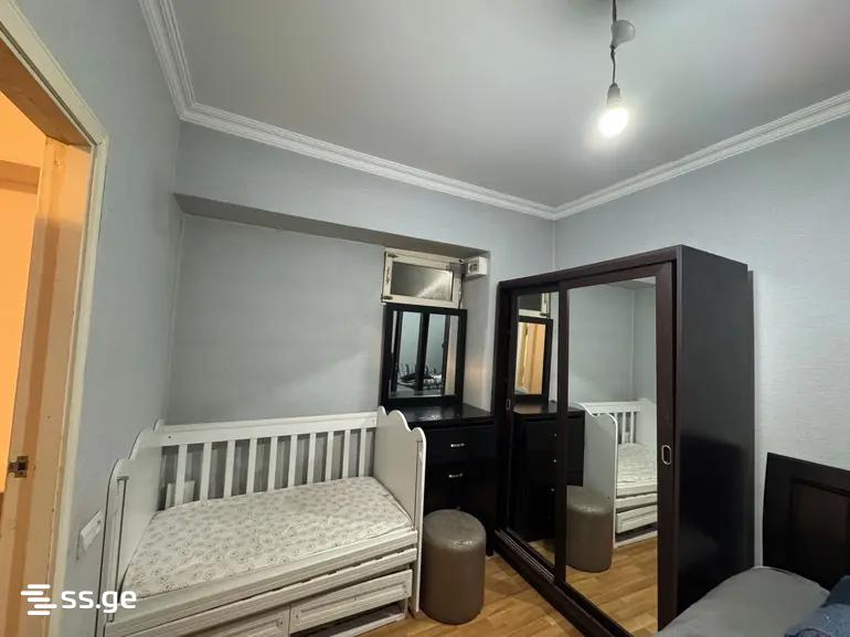 3 Room Flat For Rent. Chugureti view 5