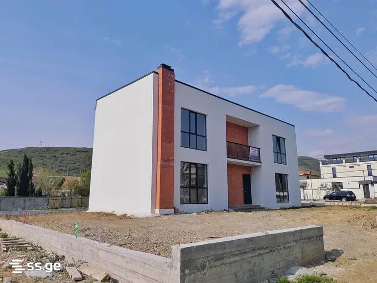 6 Room Summer Cottage For Sale view 2