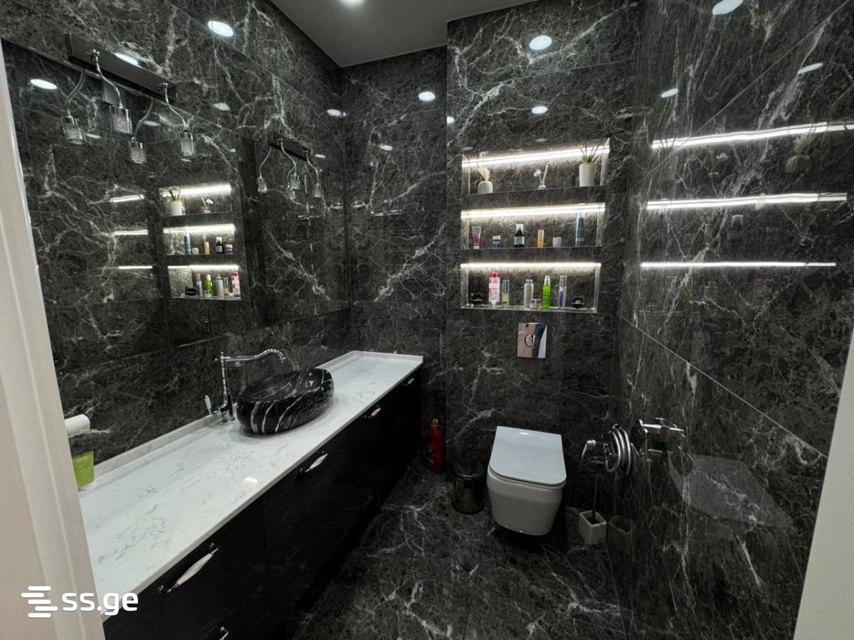 3 Room Flat For Sale, 3 of 4