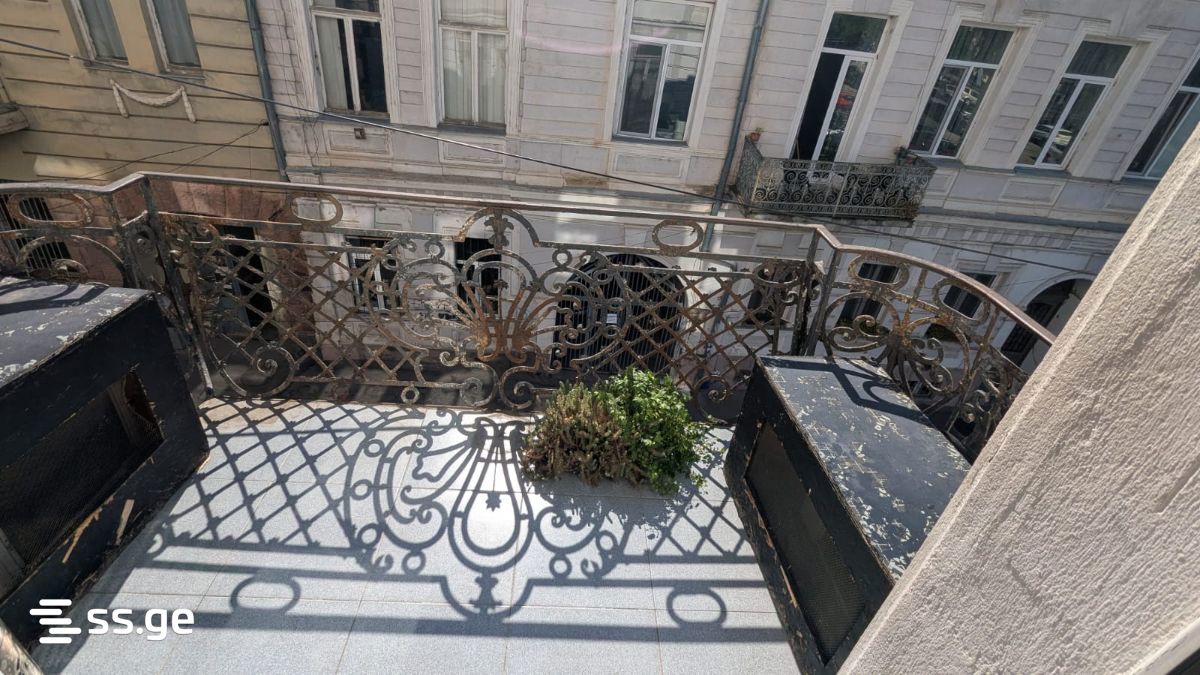 Commercial Space For Rent. Sololaki, 10 of 12