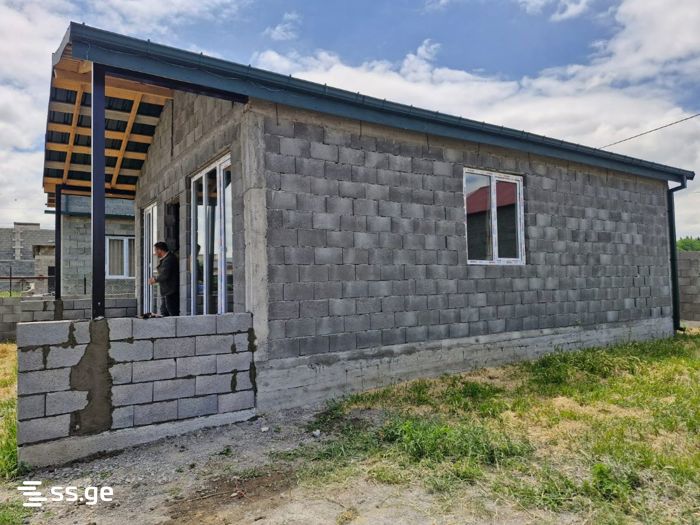 3 Room Private House For Sale view 8