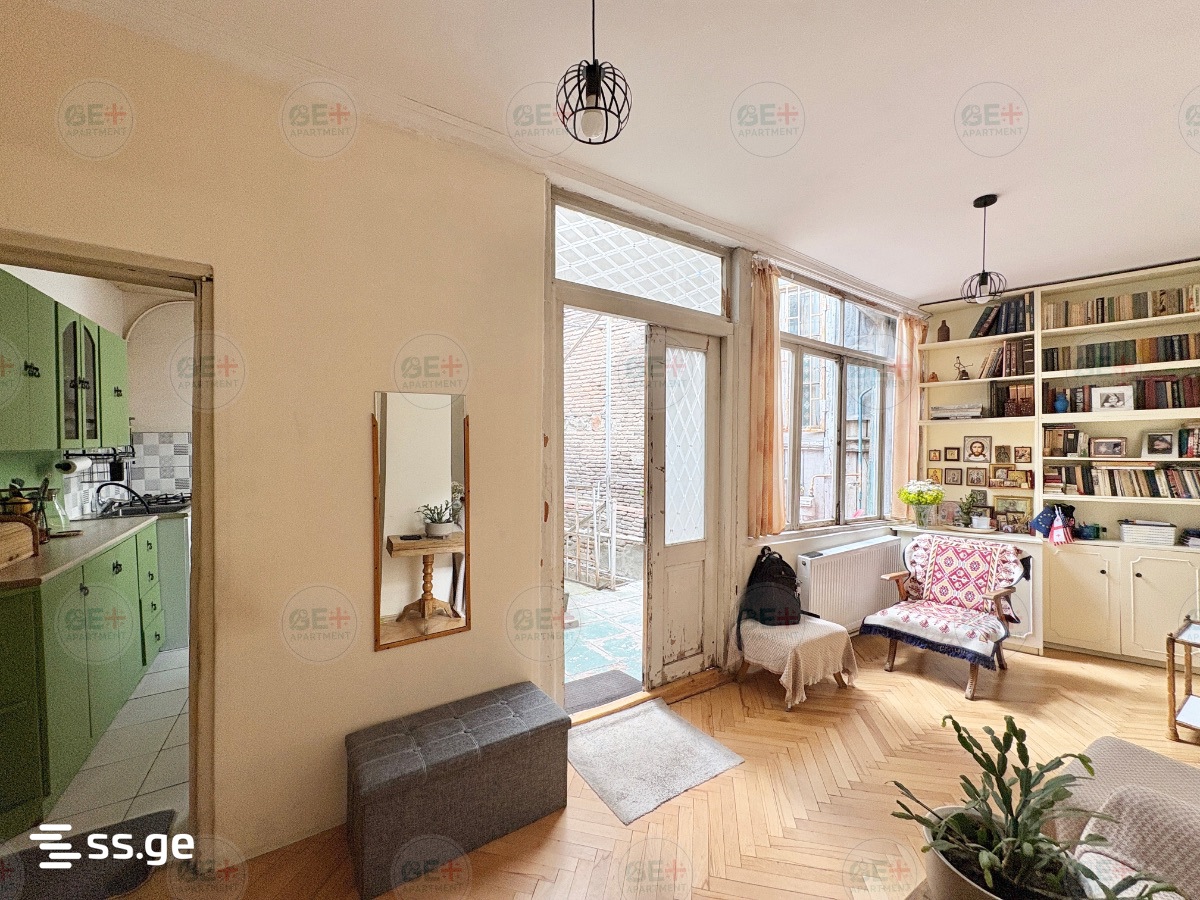3 Room Private House For Sale view 2