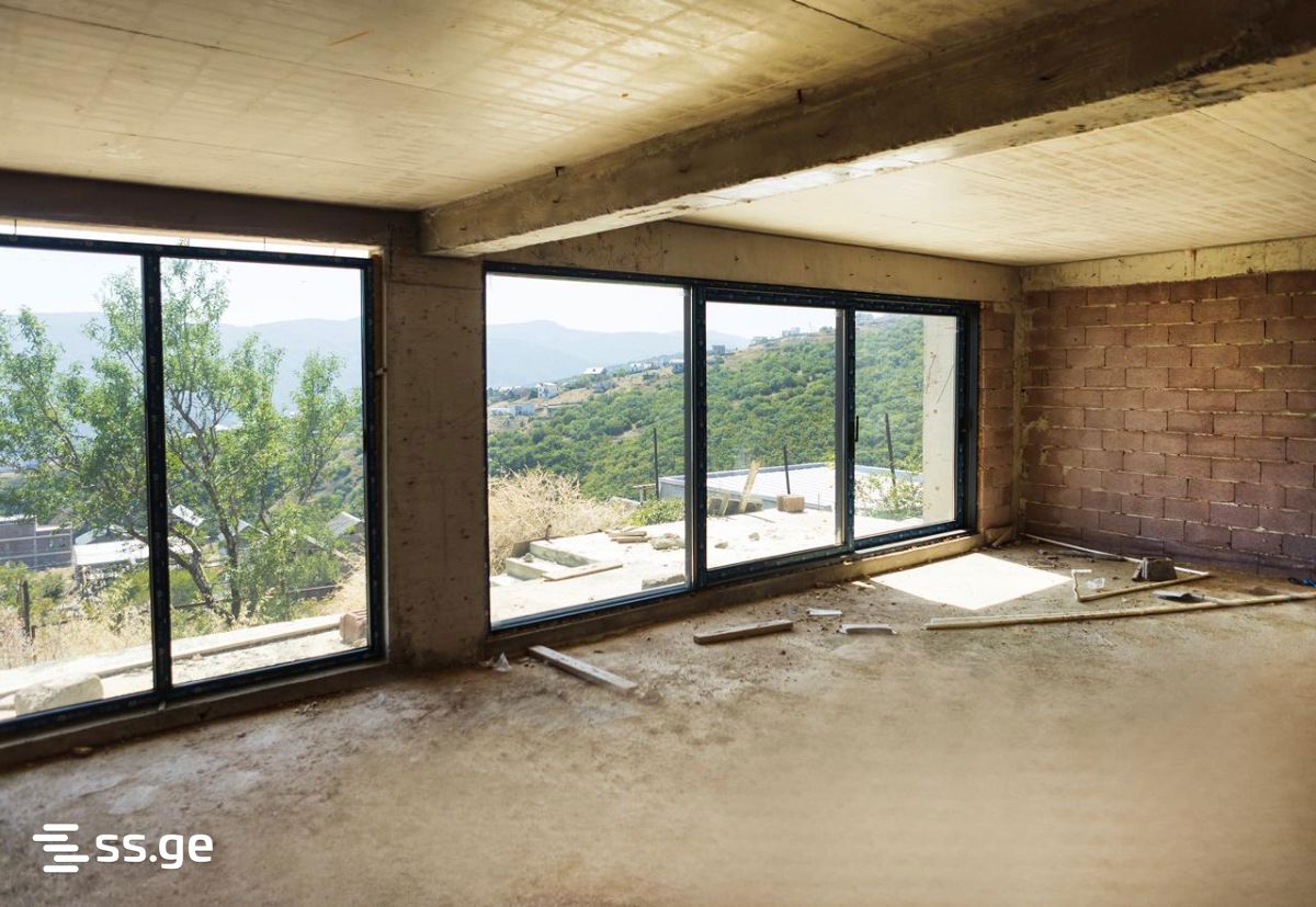 4 Room Private House For Sale view 13