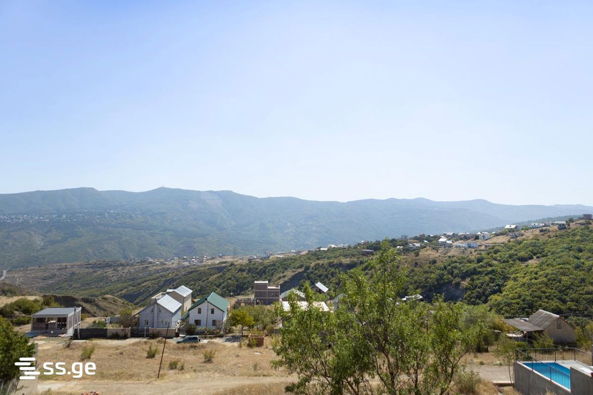 4 Room Private House For Sale view 12