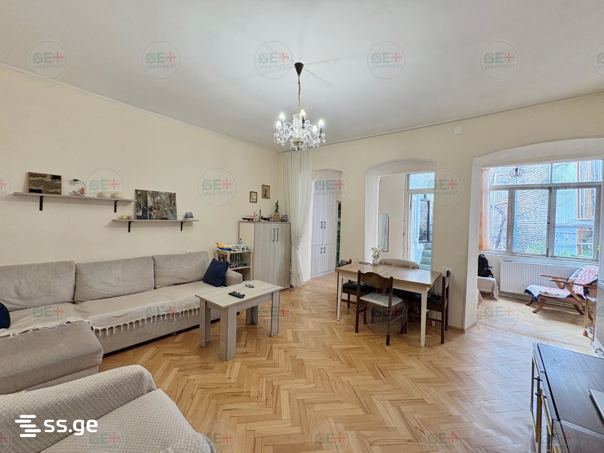 3 Room Private House For Sale view 1