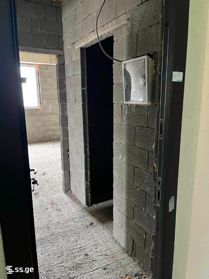 3 Room Flat For Sale, 3 of 4
