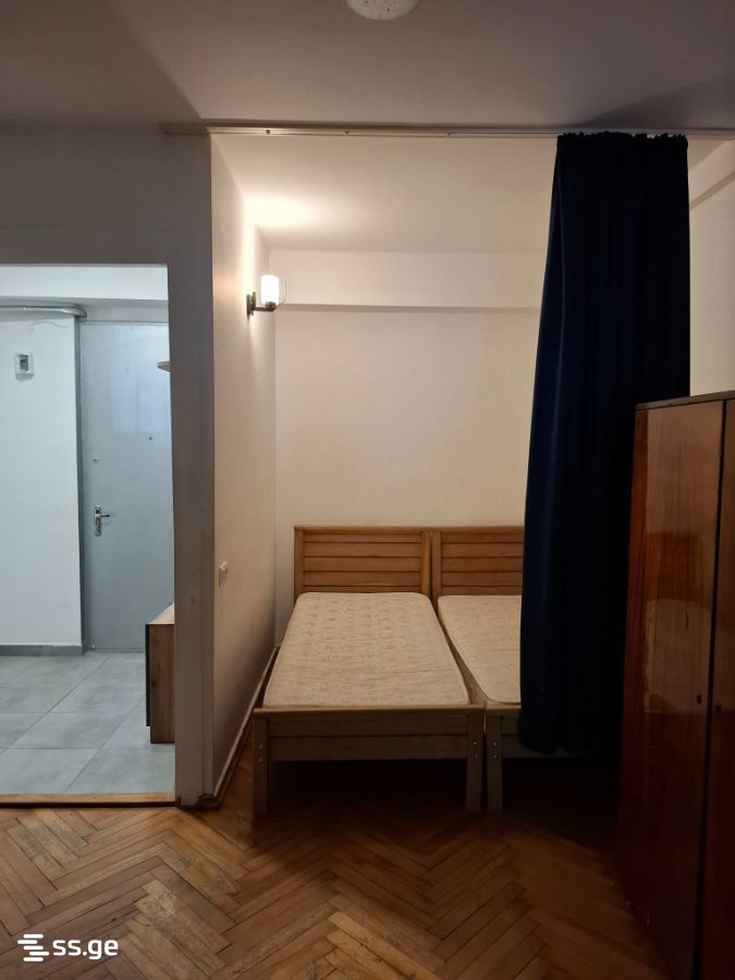 2 Room Flat For Sale view 3