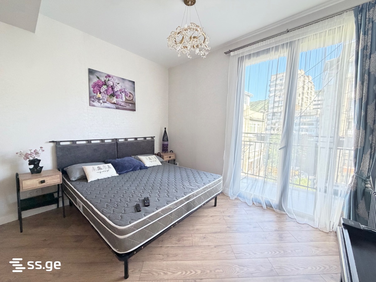 3 room Flat For Rent. Vake - Aanzicht 5