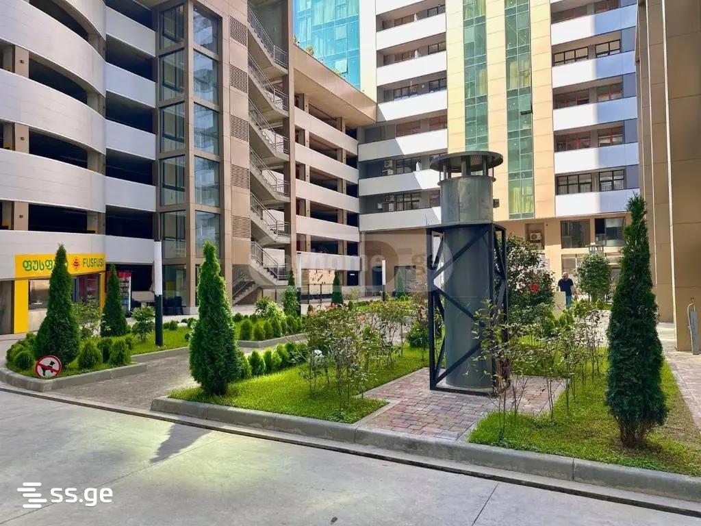 4 room Flat For Sale. Batumi - Widok 2