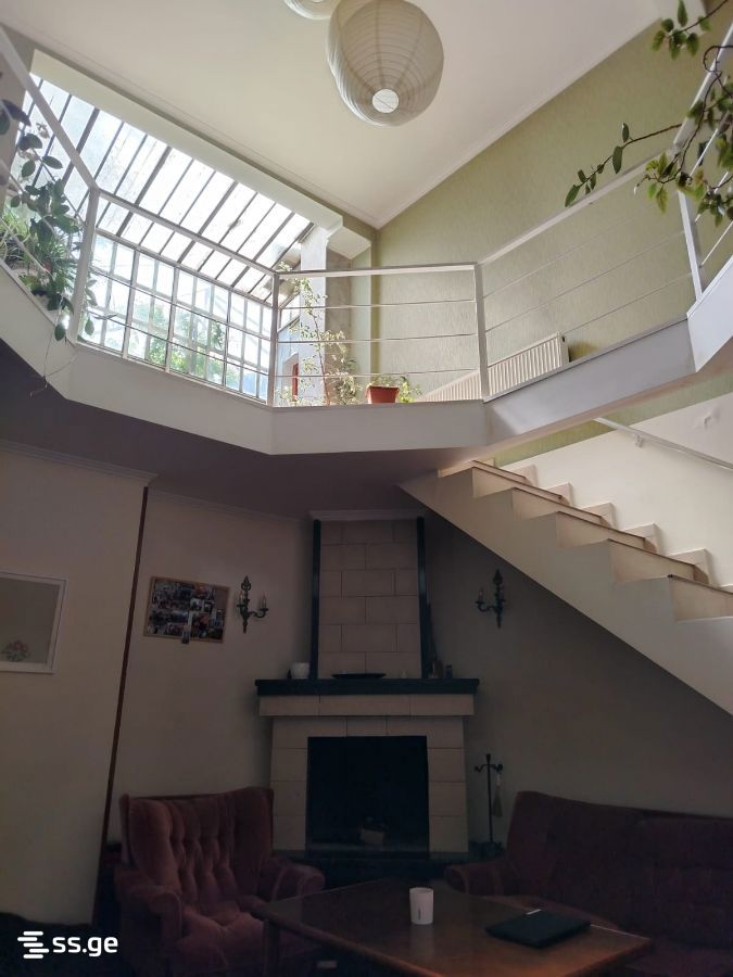 7 Room Private House For Sale view 10