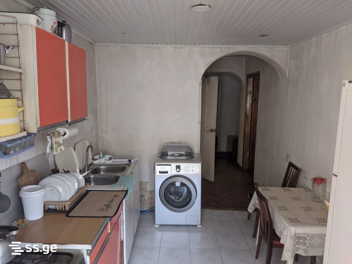 Продажа 5-комната Квартира view 5
