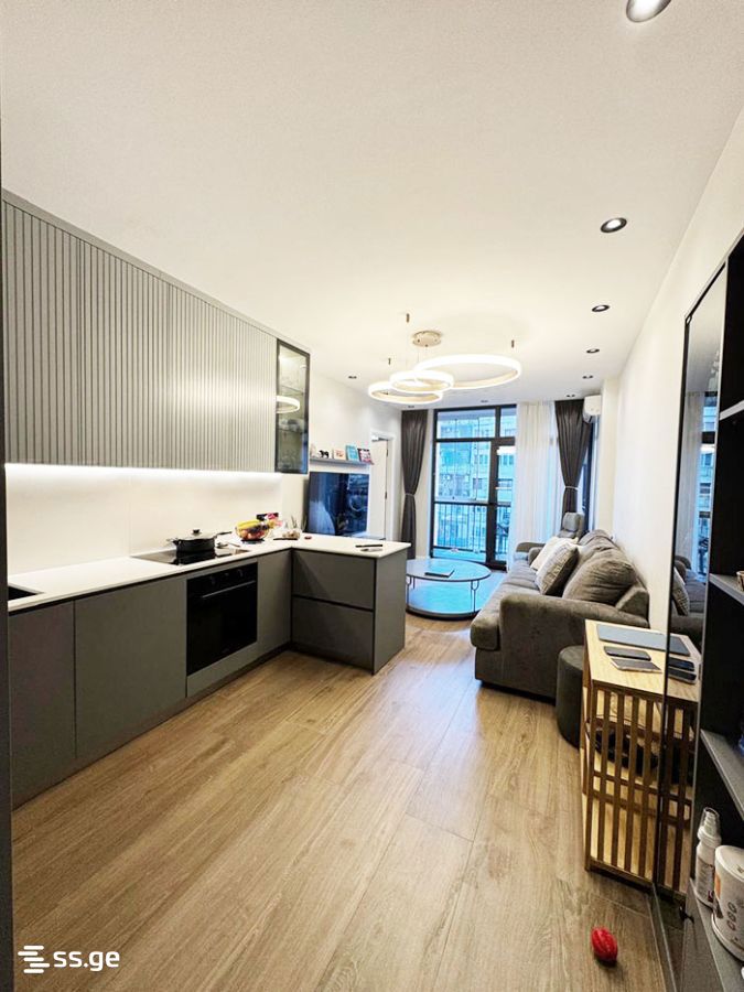 3 room Flat For Sale. Batumi - Bild 2