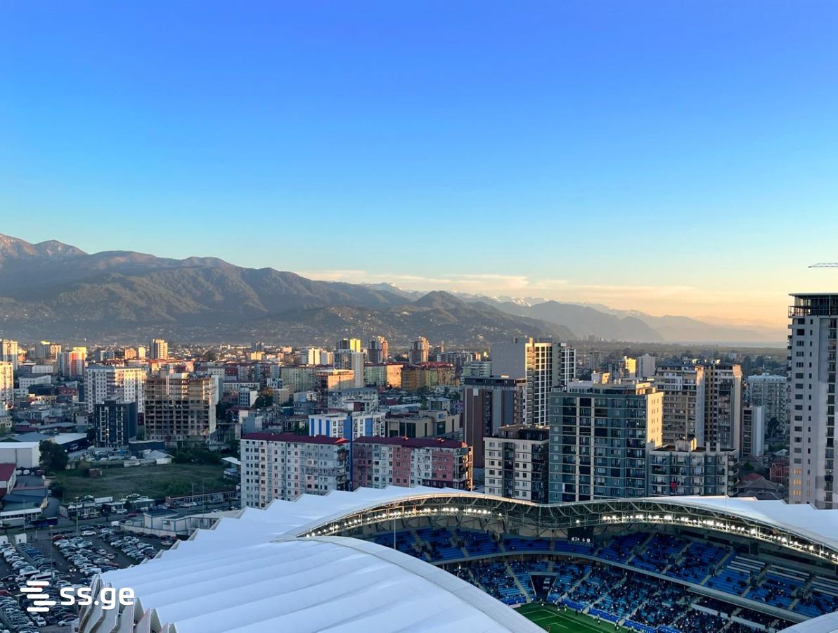 4 room Flat For Sale. Batumi - Widok 4