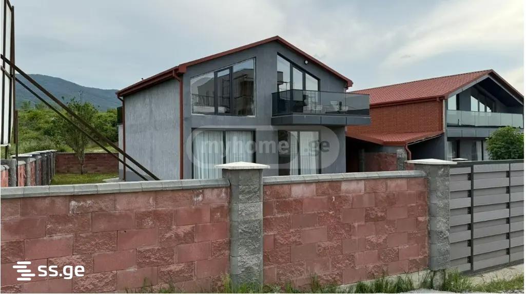 5 Room Summer Cottage For Rent. Saguramo, 1 of 4
