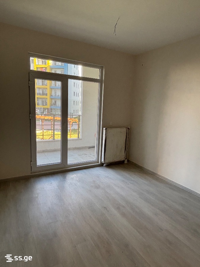 3 room Flat For Sale. Digomi – pohled 6