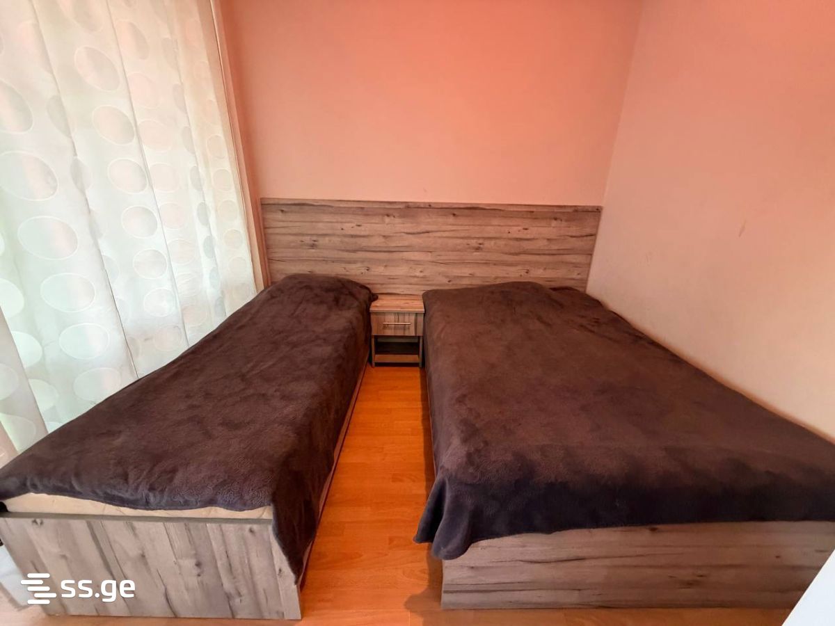 3 Room Flat For Sale view 5