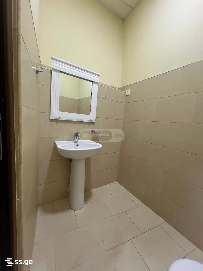 Commercial Real Estate For Rent. Isani view 11