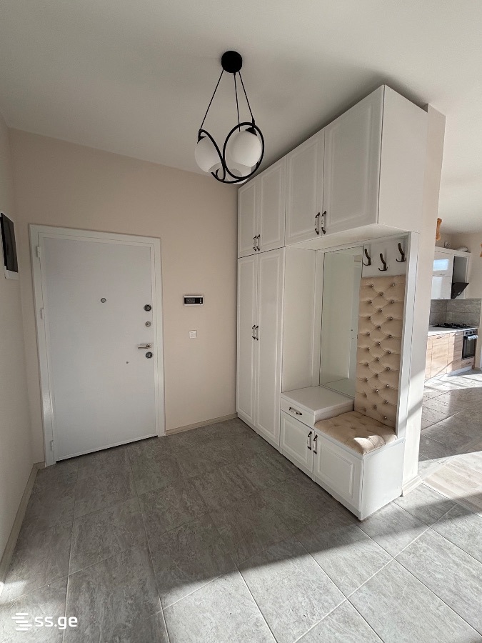 4 room Flat For Sale. Digomi – pohled 5