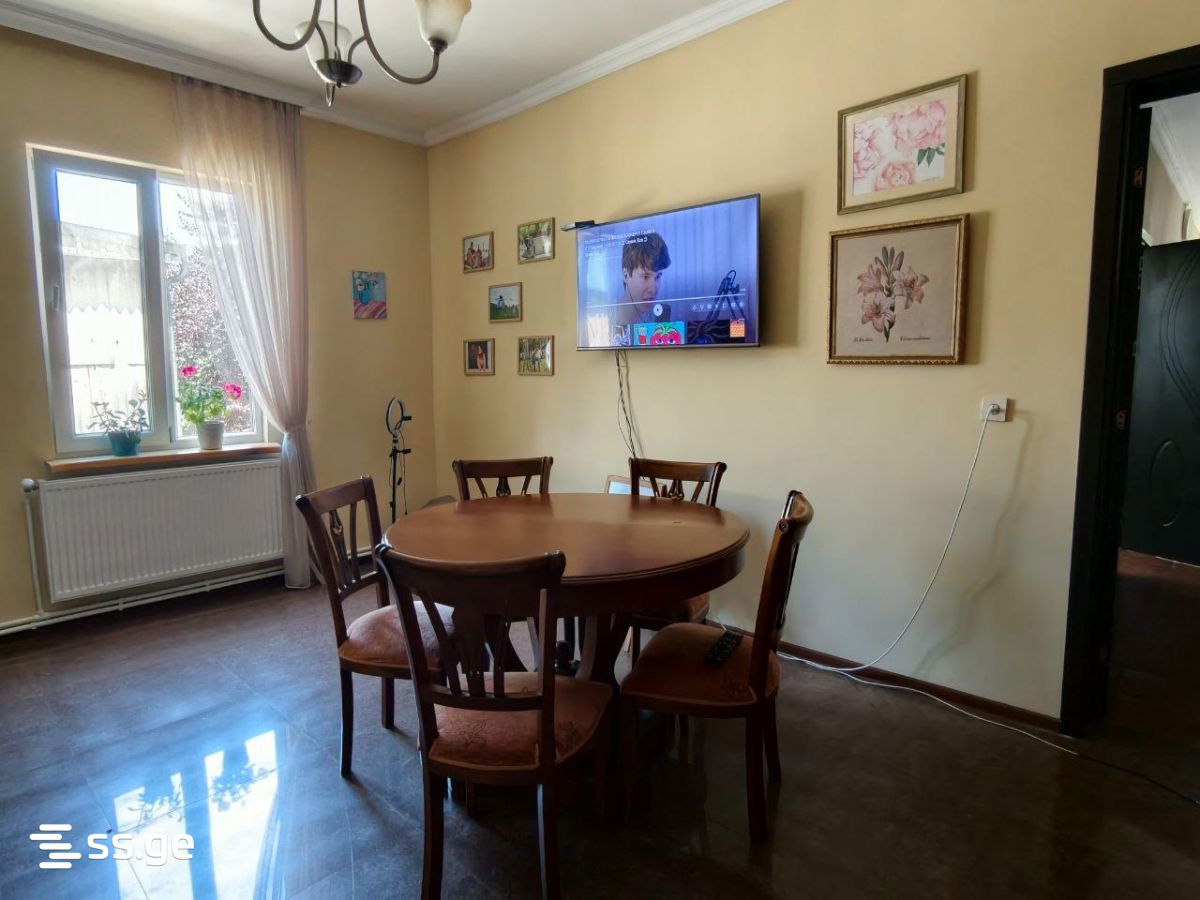 7 Room Private House For Sale, 3 of 4