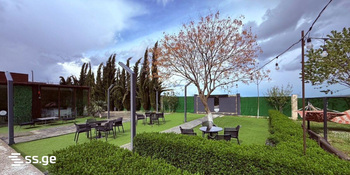 4 Room Summer Cottage Daily Rent. Tabakhmela view 3