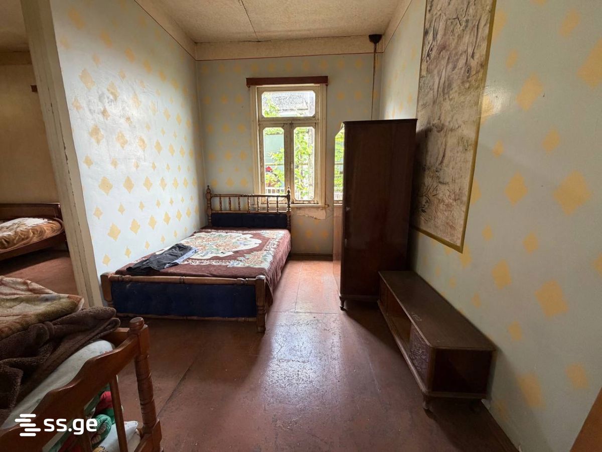 6 Room Private House For Sale view 7