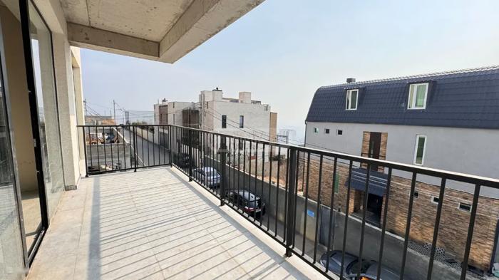 https://static.ss.ge/20260608/12_e6220dc5-d8e5-445f-bb19-17306eb6b7e6_Thumb.jpg
