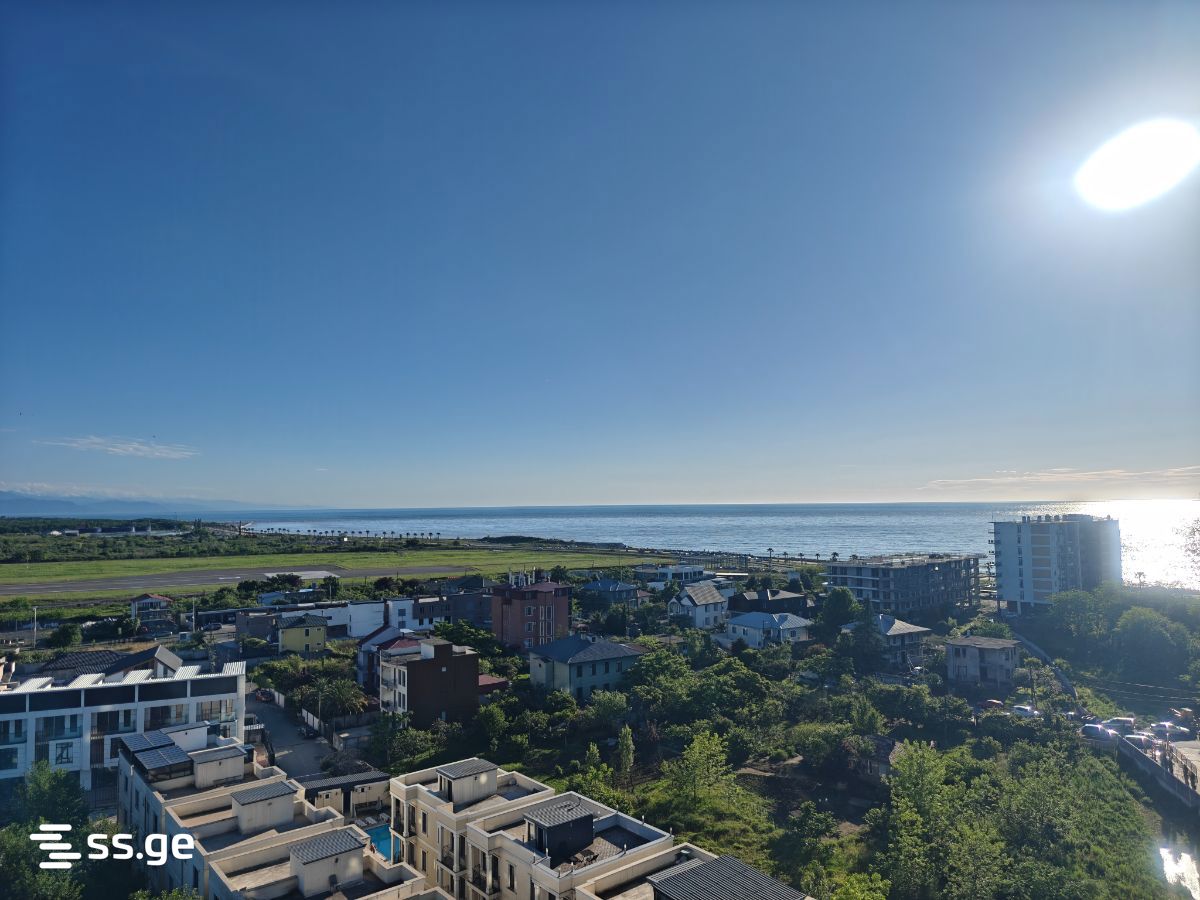 2 room Flat For Sale. Batumi - Aanzicht 4
