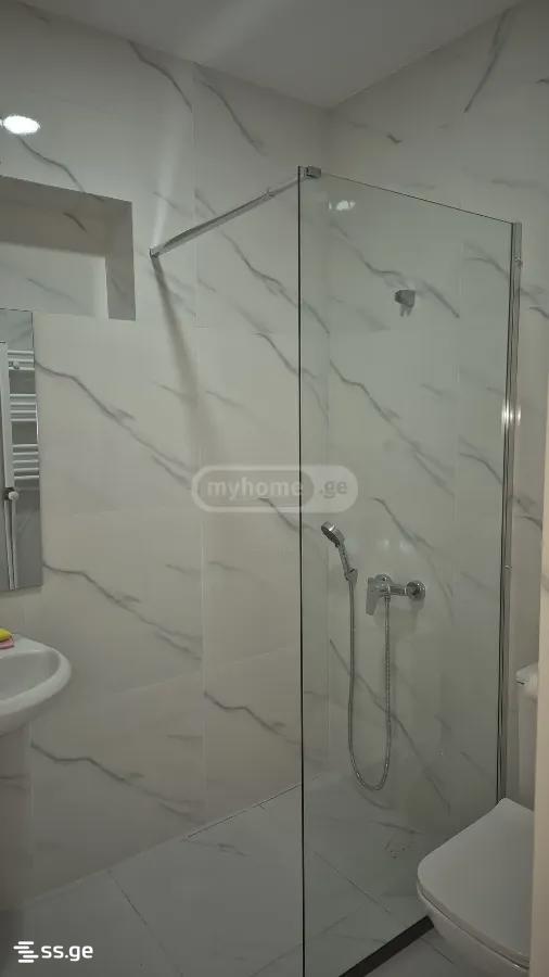 6 Room Summer Cottage For Rent. Mtskheta view 11