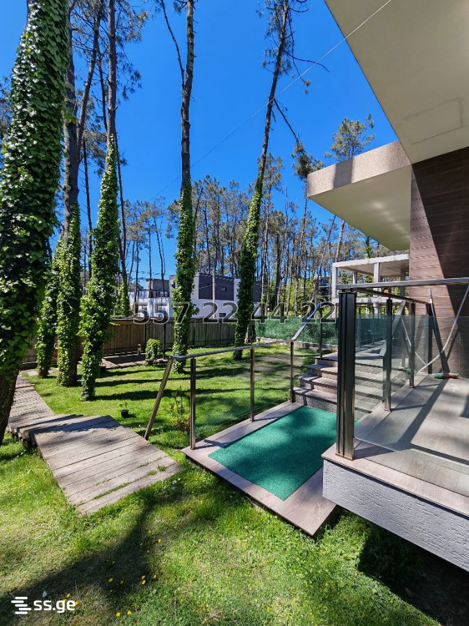 4 Room Summer Cottage For Sale view 3