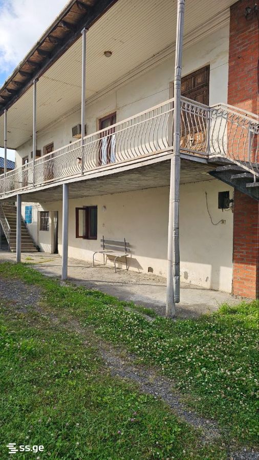 7 Room Private House For Sale view 11