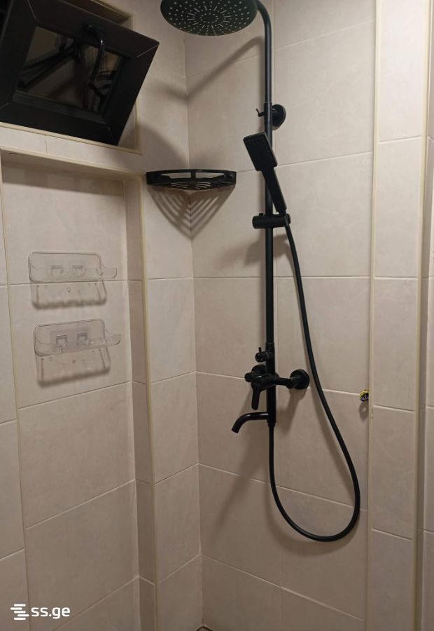 2 Room Summer Cottage Daily Rent. Manglisi view 9
