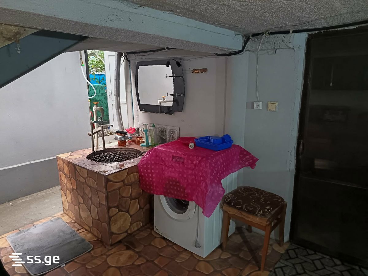 1 Room Private House For Rent. Zugdidi view 6