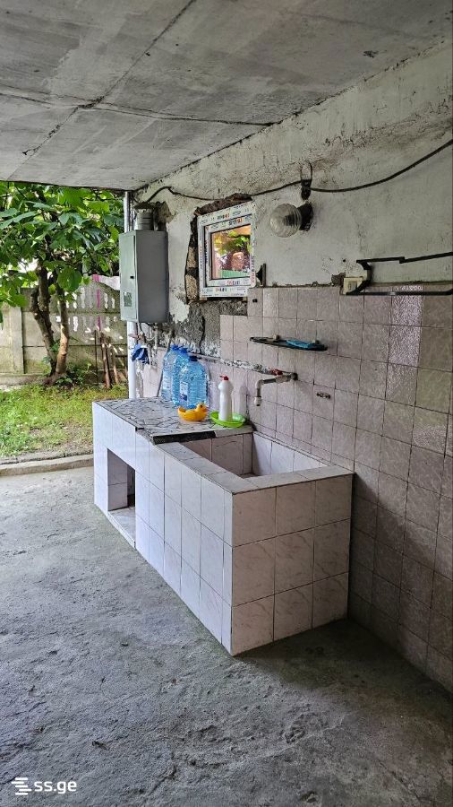 7 Room Private House For Sale view 6