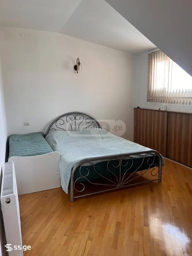 8 Room Private House For Rent. Kutaisi view 5