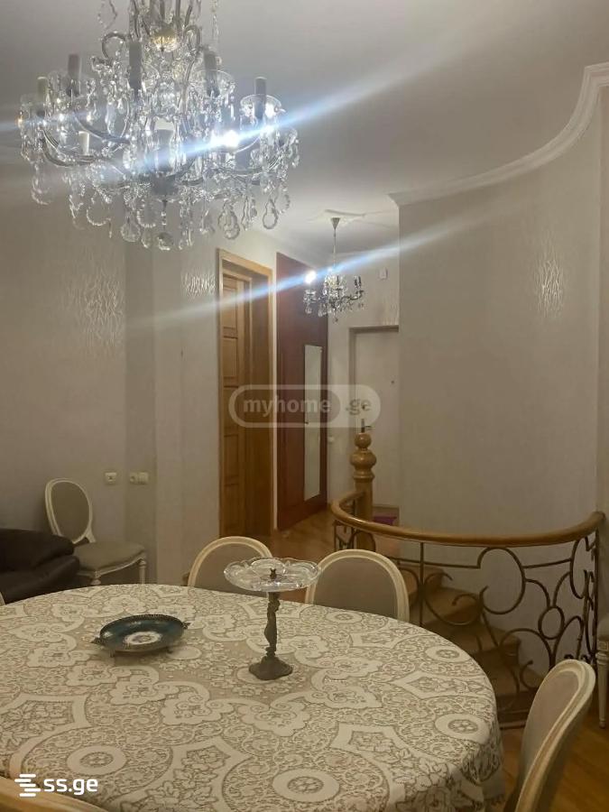 4 Room Flat For Sale, 3 of 4
