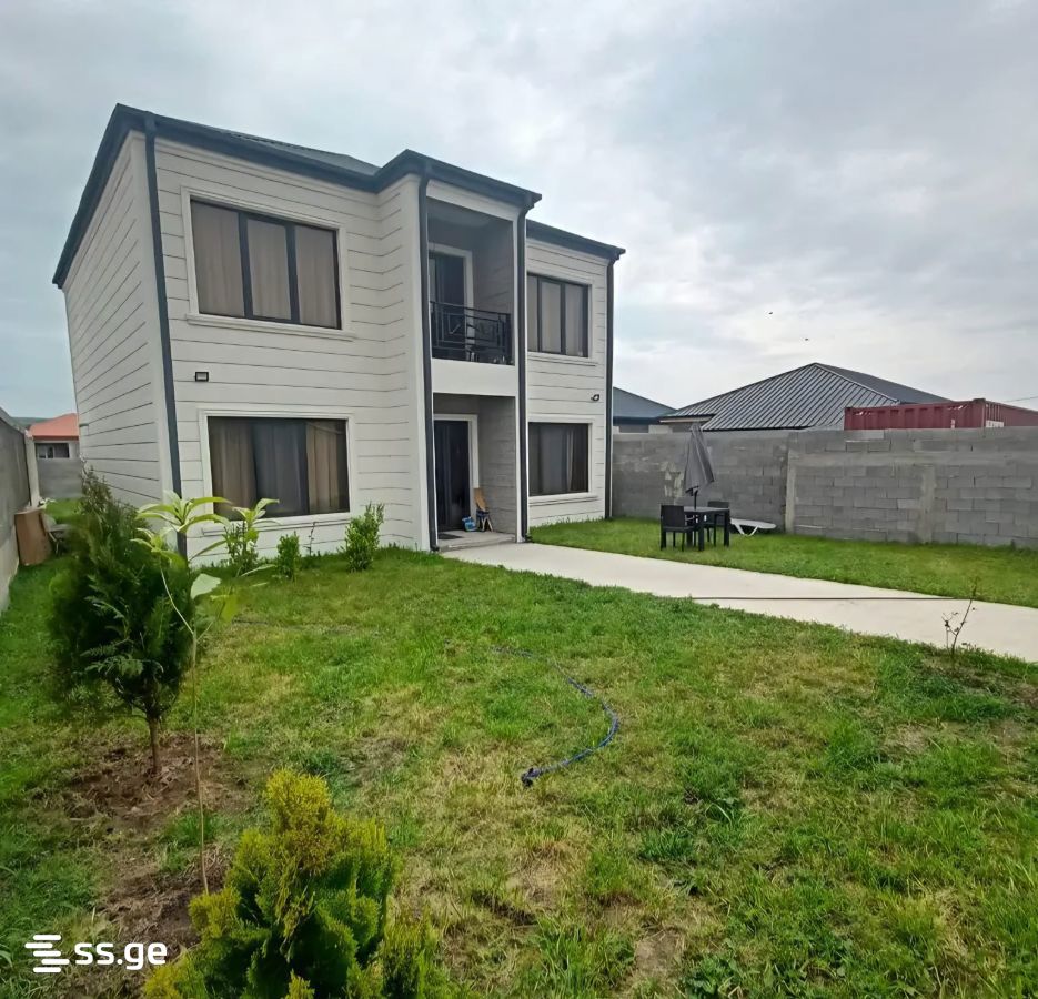 9 Room Private House For Sale, 3 of 4