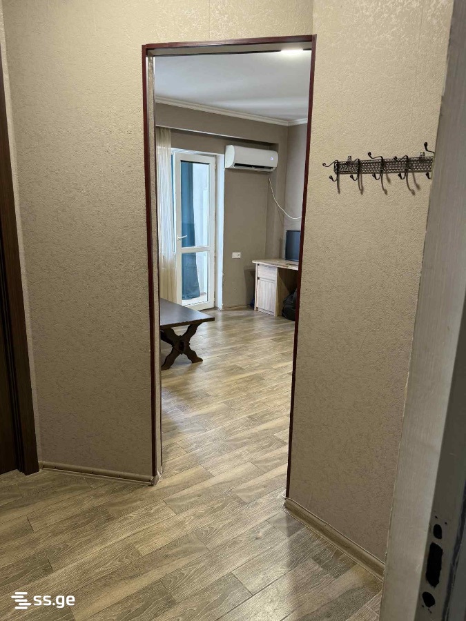 2 room Flat For Sale. Mesame masivi - Aanzicht 2