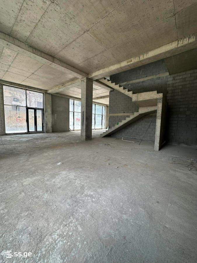 Commercial Space For Rent. Chugureti view 1