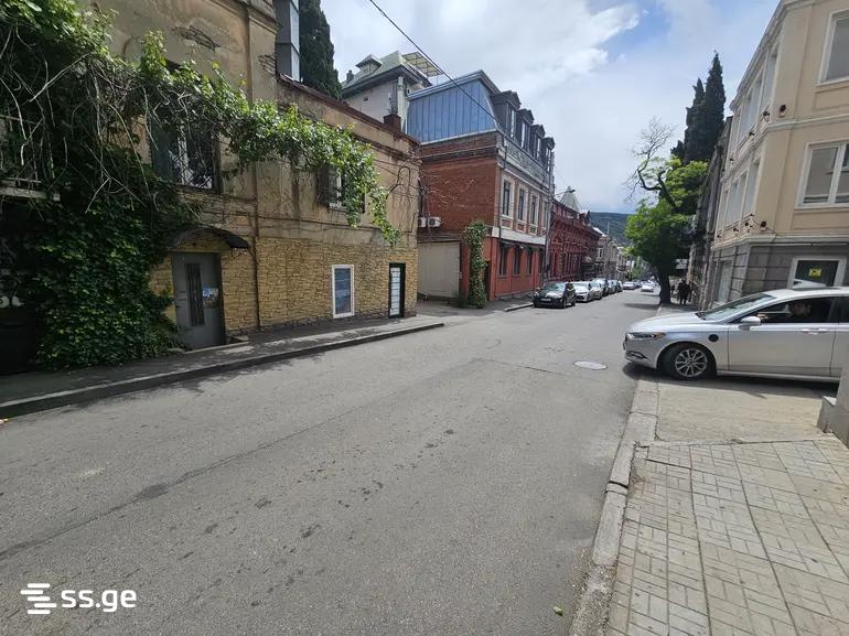 Commercial Space For Sale. Chugureti, 1 of 4