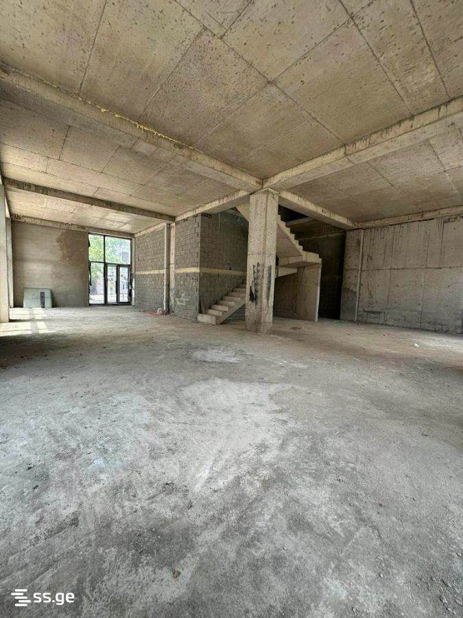 Commercial Space For Rent. Chugureti view 9
