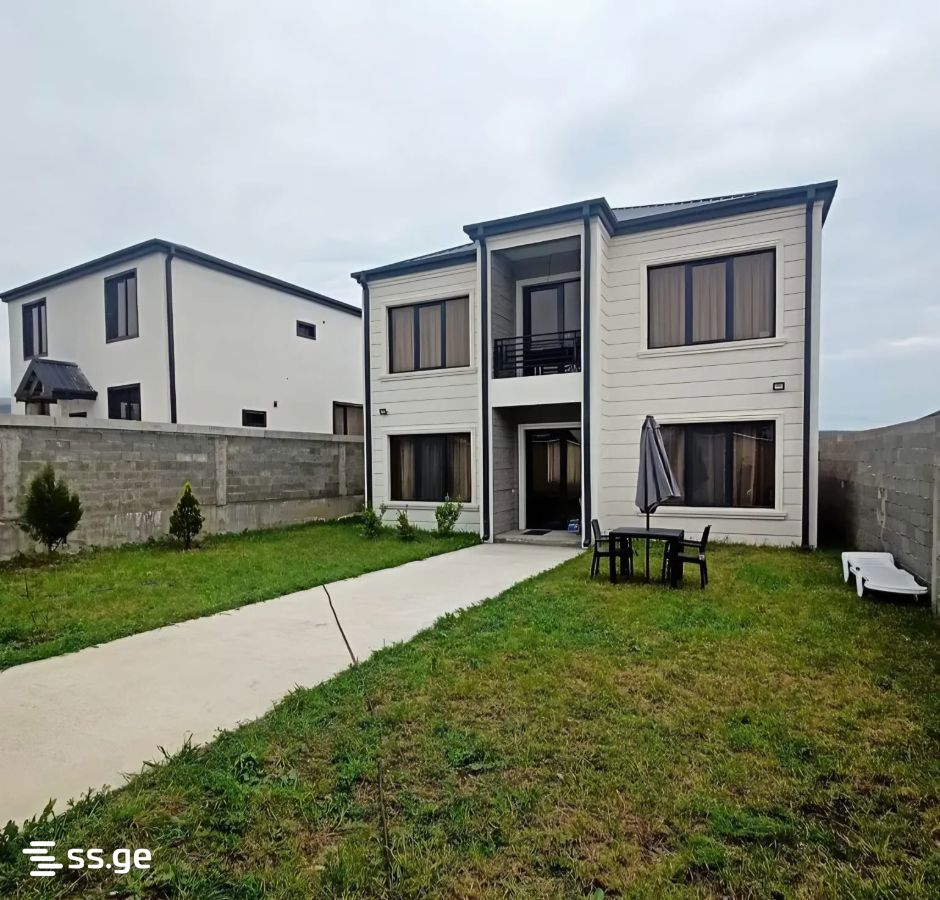 9 Room Private House For Sale, 2 of 4