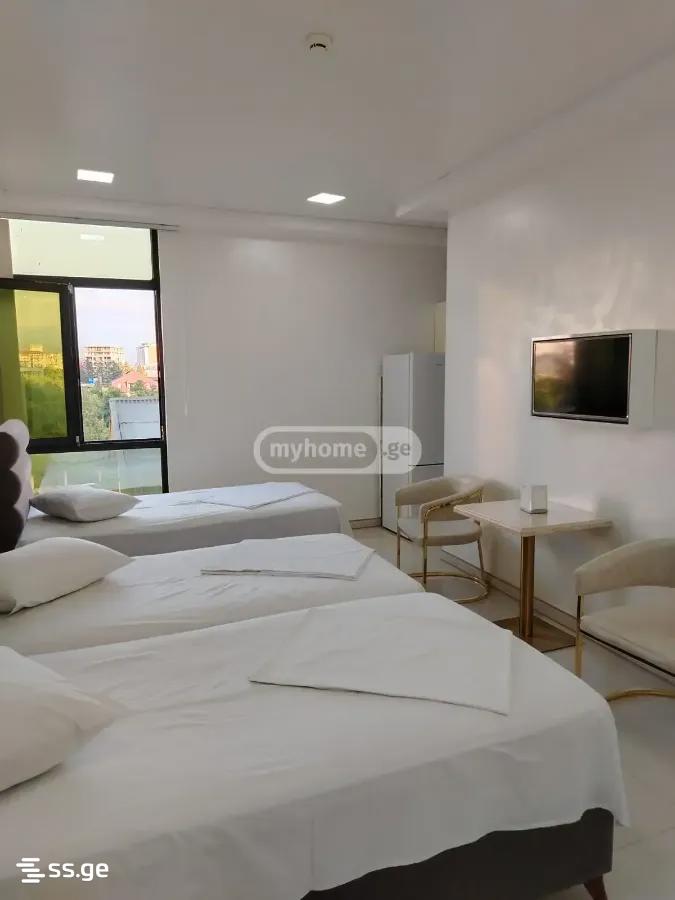 10 Room Hotel For Rent. Batumi view 4